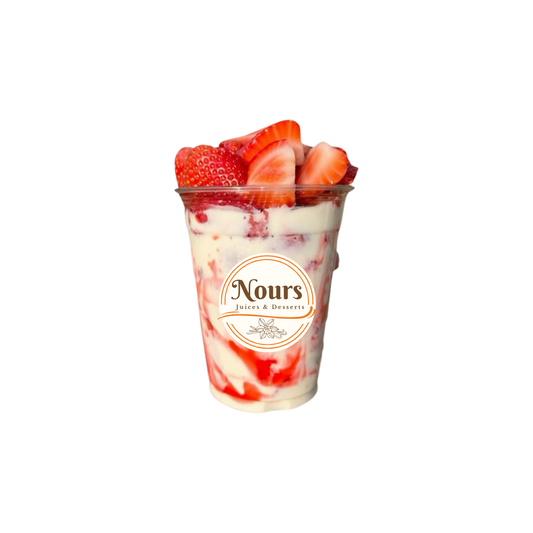 White chocolate strawberry cup