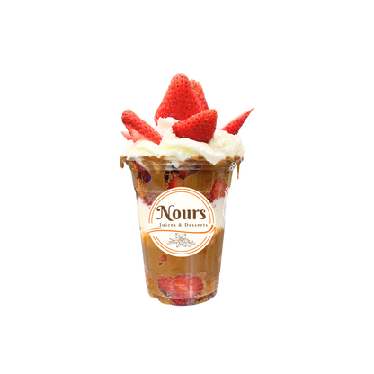 White chocolate strawberry cup